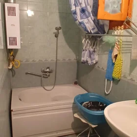 In Baku 75.0 m² apartment is for sale - Image 10