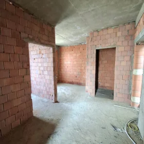 In Baku 60.0 m² apartment is for sale - Image 10