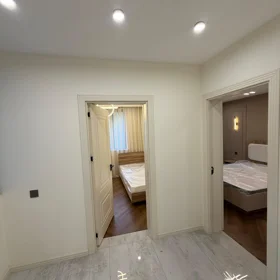 In Baku 75.0 m² apartment is for rent - Image 2