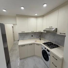 In Baku 75.0 m² apartment is for rent - Image 5