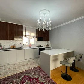 In Baku 110.0 m² house with 4.0 rooms is for sale - Image 6