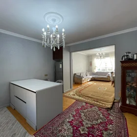 In Baku 110.0 m² house with 4.0 rooms is for sale - Image 9
