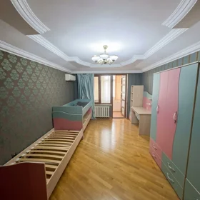 In Baku 70.0 m² apartment is for rent - Image 4
