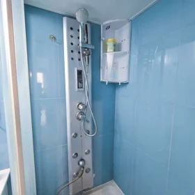 In Baku 70.0 m² apartment is for rent - Image 8