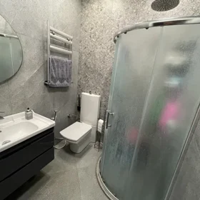 In Baku 93.0 m² apartment is for sale - Image 2