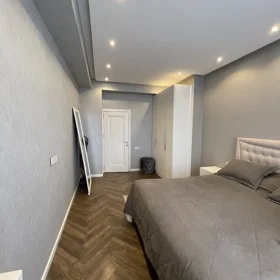 In Baku 93.0 m² apartment is for sale - Image 7