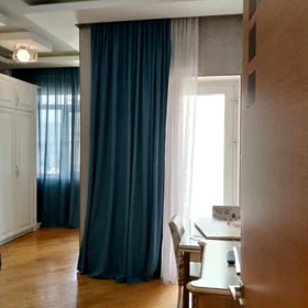 In Baku 155.0 m² apartment is for rent - Image 6