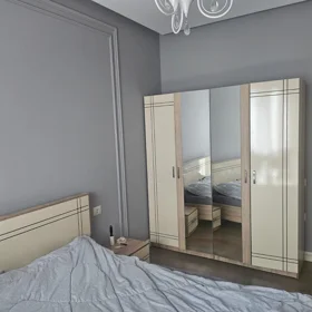 In Baku 90.0 m² apartment is for rent - Image 9