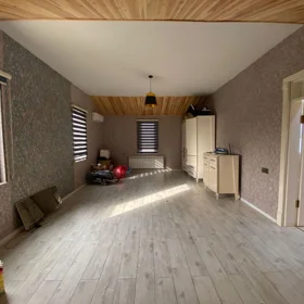 In nan 250.0 m² house with 4.0 rooms is for sale - Image 2