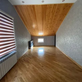 In nan 250.0 m² house with 4.0 rooms is for sale - Image 10