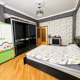In Baku 85.0 m² apartment is for sale - Image 5