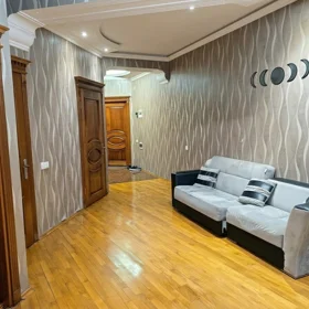 In Baku 139.0 m² apartment is for sale - Image 2