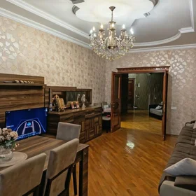 In Baku 139.0 m² apartment is for sale - Image 3