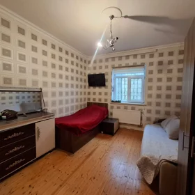 In Binəqədi rayonu 160.0 m² house with 4.0 rooms is for rent - Image 4