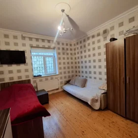 In Binəqədi rayonu 160.0 m² house with 4.0 rooms is for rent - Image 7