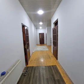 In Binəqədi rayonu 160.0 m² house with 4.0 rooms is for rent - Image 9