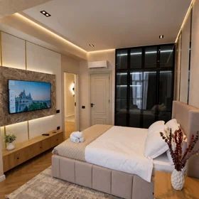 In Baku 109.0 m² apartment is for sale - Image 4