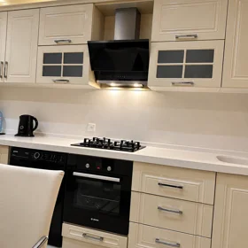 In Baku 135.0 m² apartment is for rent - Image 9