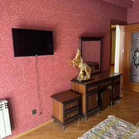 In Baku 140.0 m² apartment is for rent - Image 6