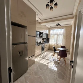 In Baku 100.0 m² apartment is for sale - Image 4