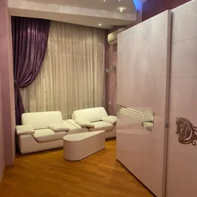 In Baku 120.0 m² apartment is for rent - Image 2