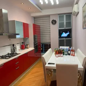 In Baku 120.0 m² apartment is for rent - Image 5