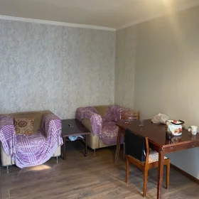 In Baku 82.0 m² house with 3.0 rooms is for sale - Image 3