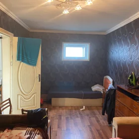 In Baku 82.0 m² house with 3.0 rooms is for sale - Image 8