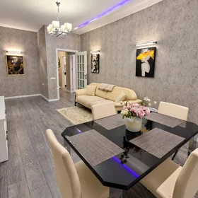In Baku 65.0 m² apartment is for rent - Image 2