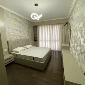 In Baku 68.0 m² apartment is for rent - Image 6