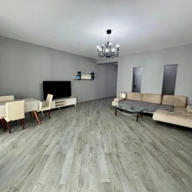 In Baku 70.0 m² apartment is for rent - Image 4