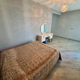 In Baku 70.0 m² apartment is for rent - Image 8