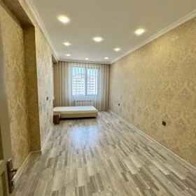In Baku 160.0 m² apartment is for rent - Image 9
