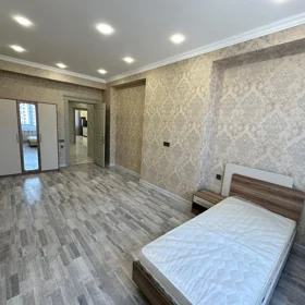 In Baku 160.0 m² apartment is for rent - Image 10