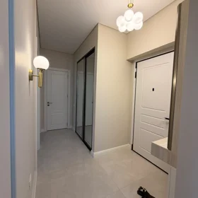 In Baku 70.0 m² apartment is for rent - Image 2