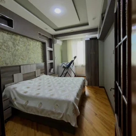 In Baku nan m² apartment is for sale - Image 2