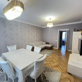 In Baku 85.0 m² apartment is for sale - Image 7