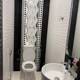In Baku 100.0 m² apartment is for rent - Image 8