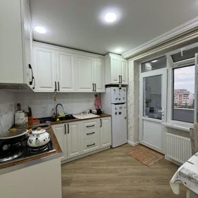 In Baku 80.0 m² apartment is for sale - Image 4