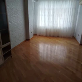 In Baku 120.0 m² apartment is for rent - Image 8