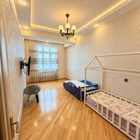 In Baku 103.0 m² apartment is for rent - Image 2