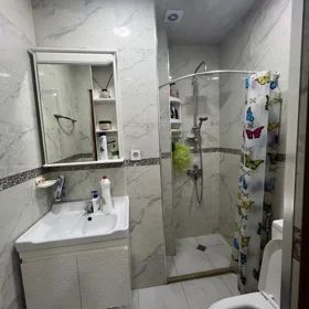 In Baku 60.0 m² apartment is for rent - Image 6