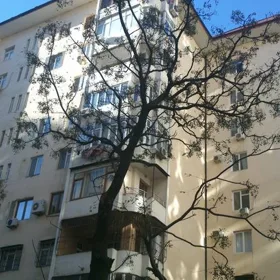 In Baku 120.0 m² apartment is for rent - Image 2
