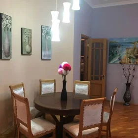 In Baku 120.0 m² apartment is for rent - Image 3