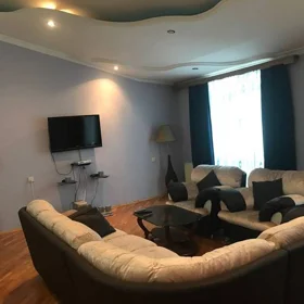 In Baku 120.0 m² apartment is for rent - Image 8