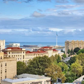 In Baku 176.0 m² apartment is for rent - Image 7