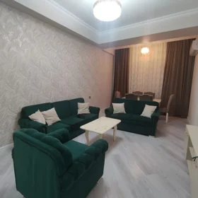 In Baku 70.0 m² apartment is for rent - Image 3
