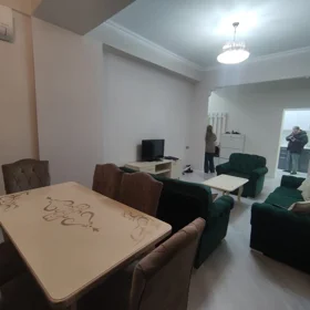 In Baku 70.0 m² apartment is for rent - Image 5
