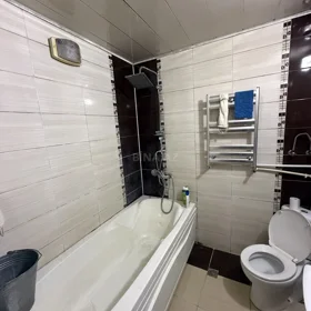 In Baku 64.0 m² apartment is for sale - Image 10