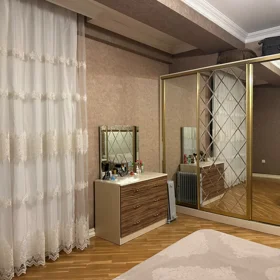 In Baku 123.0 m² apartment is for sale - Image 9